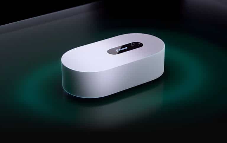 Free: Freebox Ultra (avant)